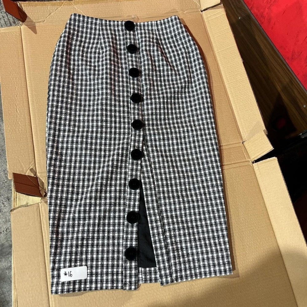 black and white checkered midi skirt with button detail XS